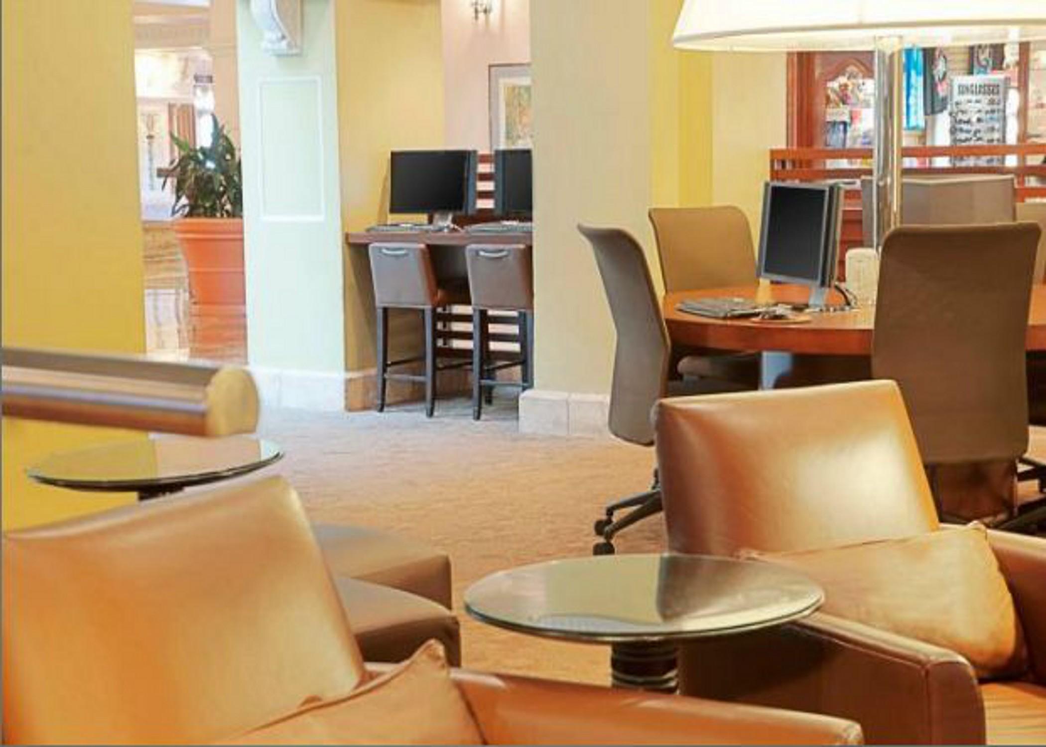 Sheraton Suites Fort Lauderdale At Cypress Creek Екстериор снимка