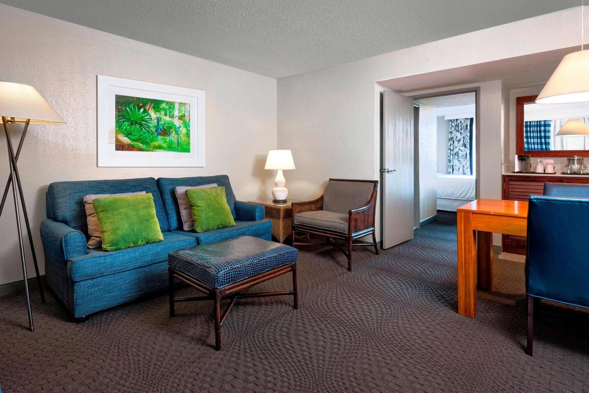 Sheraton Suites Fort Lauderdale At Cypress Creek Екстериор снимка