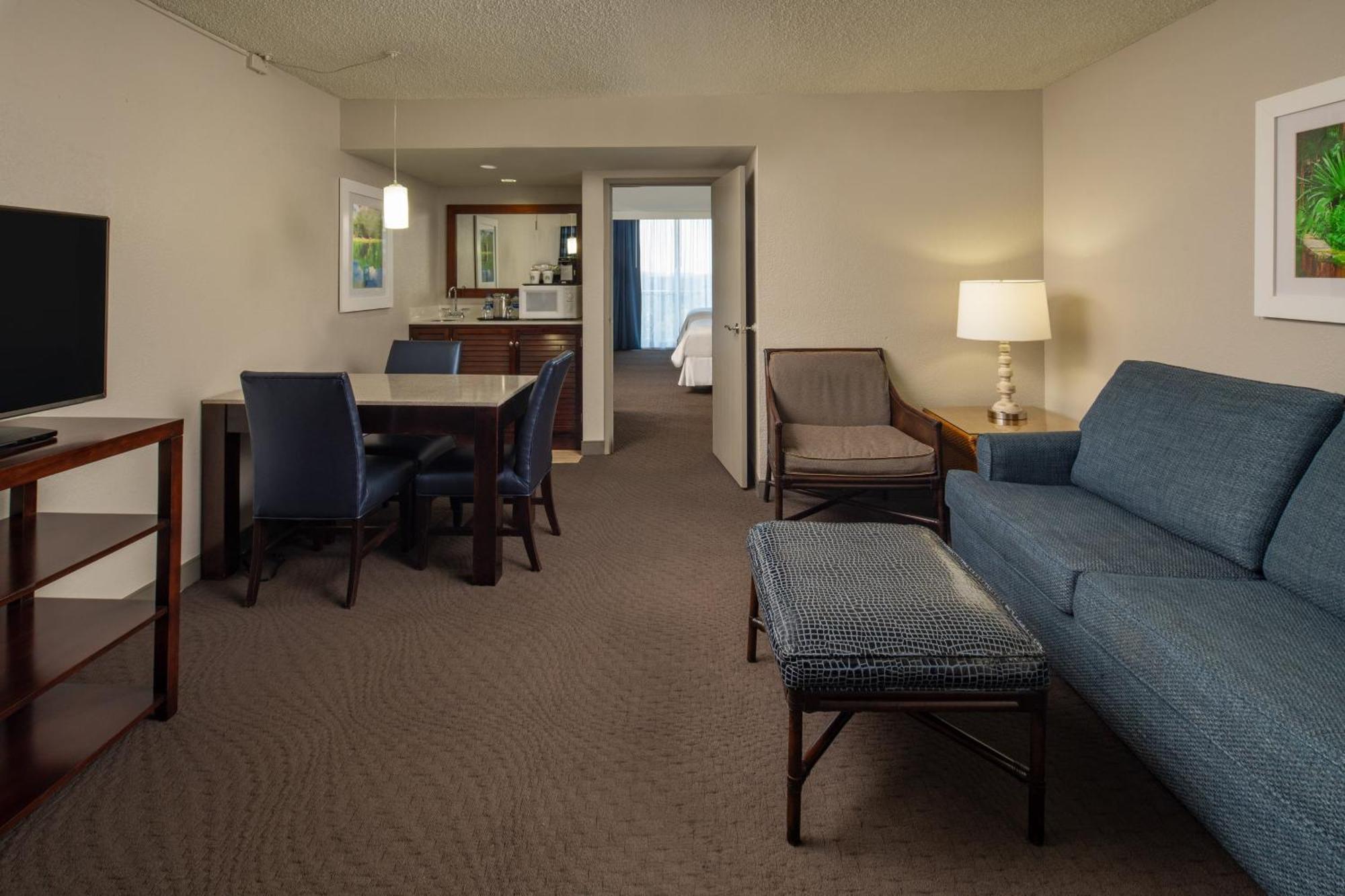 Sheraton Suites Fort Lauderdale At Cypress Creek Екстериор снимка