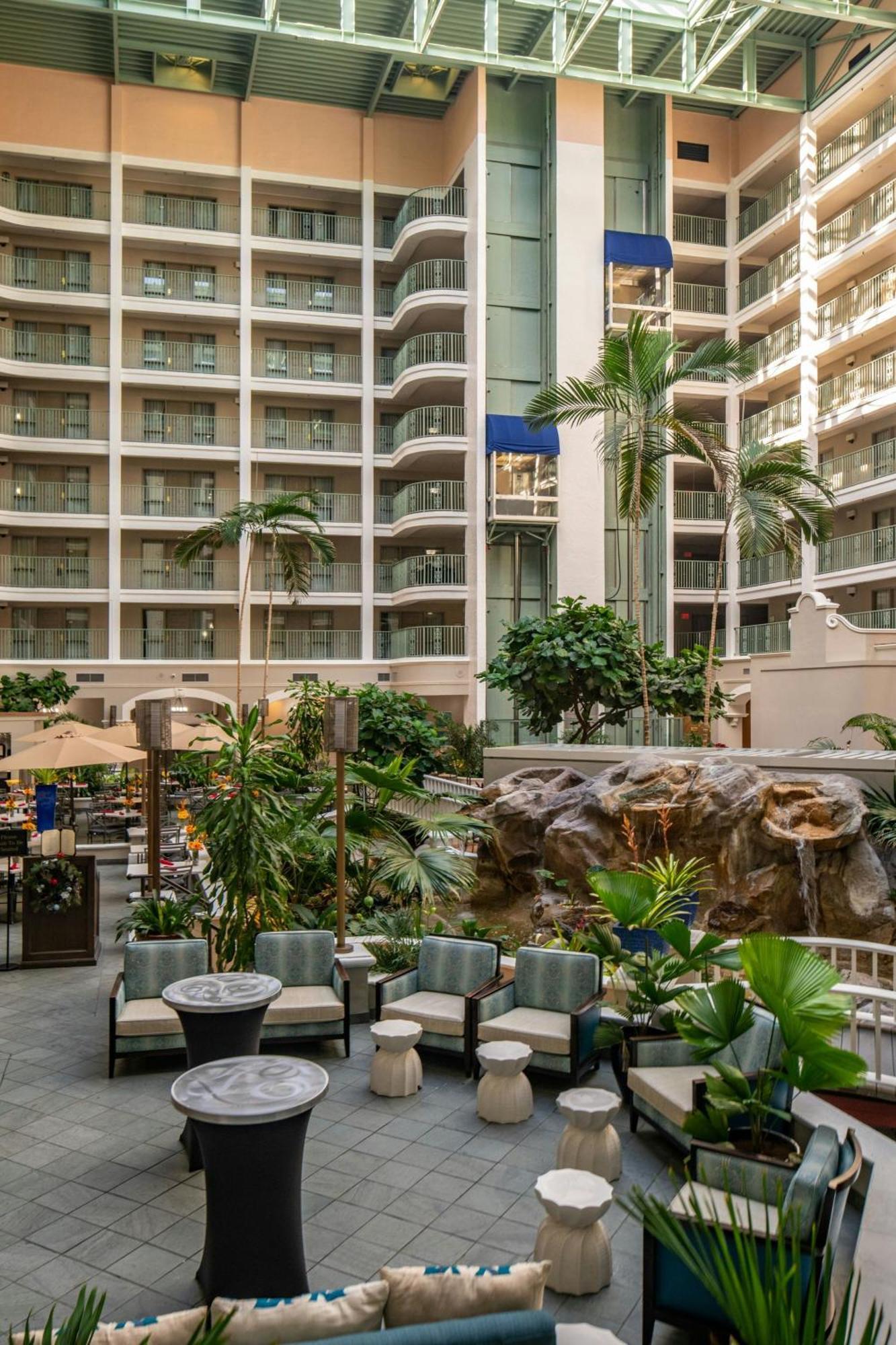 Sheraton Suites Fort Lauderdale At Cypress Creek Екстериор снимка